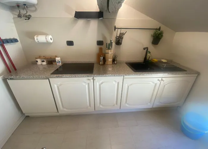 Lägenhet Little Loft On Roofs Modena